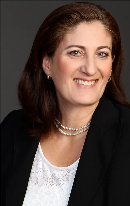 Portrait of Iris BenDavid-Hadar